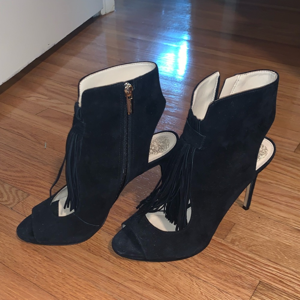 ✨NEW✨ Suede Fringe Heels